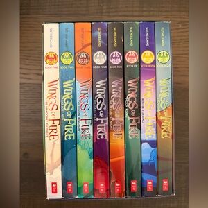 Wings of Fire Boxset, Books 1-8 by Tui T. Sutherland